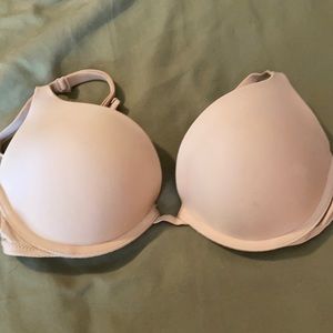 Victoria’s Secret push-up bra